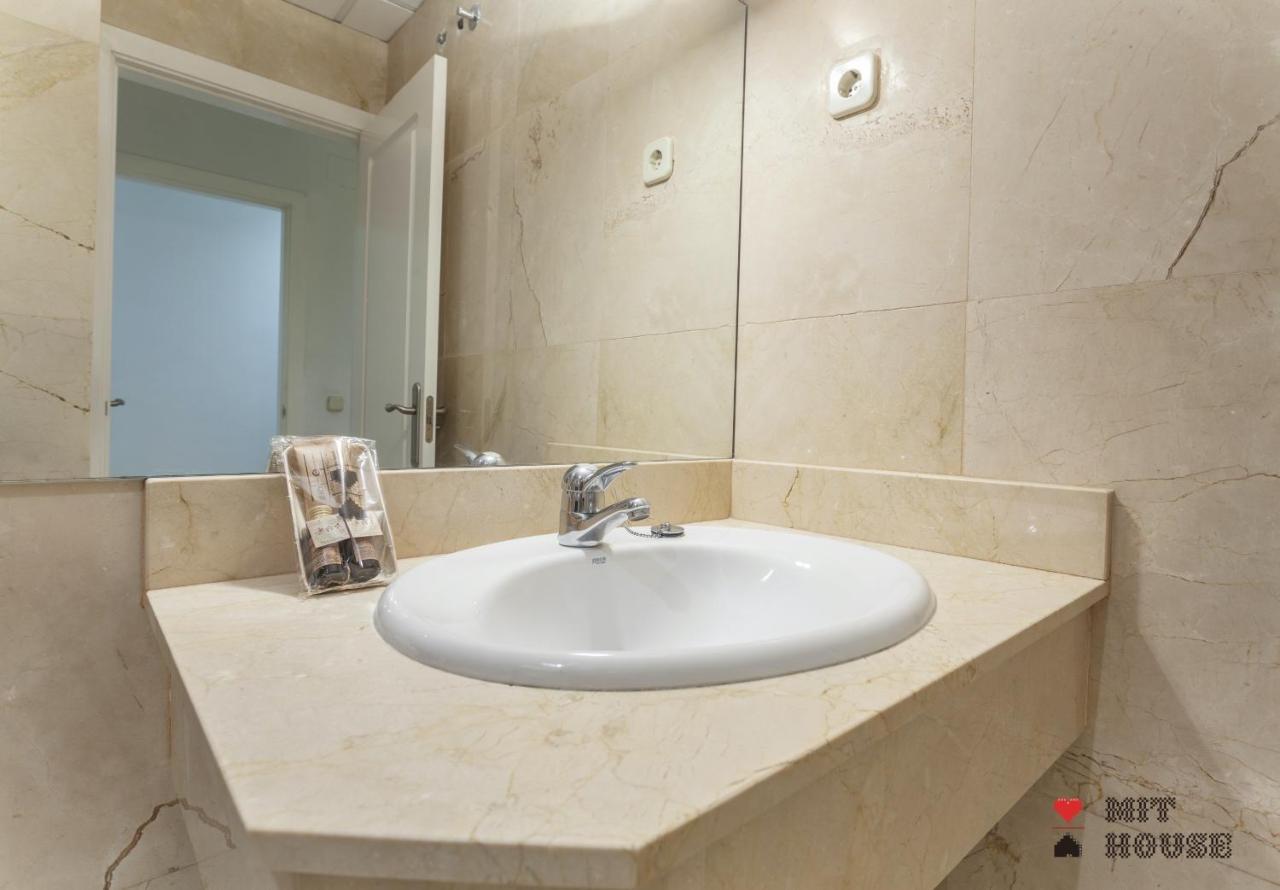 Mit House Puerta Del Sol III En Madrid Daire Dış mekan fotoğraf